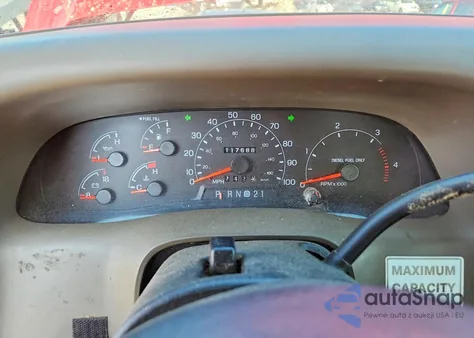 2000 Ford F250 Super Duty from USA, damaged, VIN 3FTNF21F7YMA61440